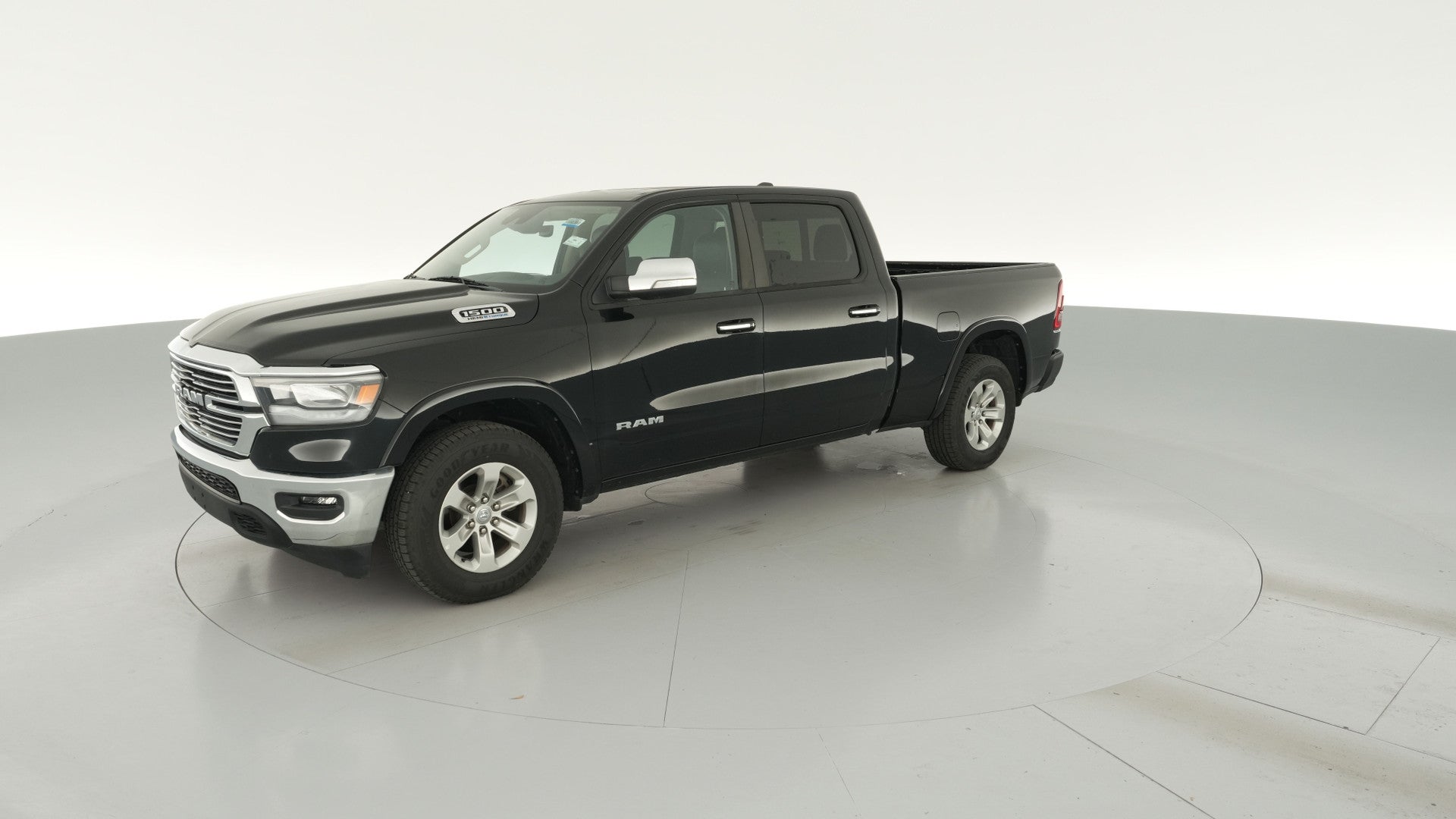 2021 Ram 1500 Crew Cab vehicle photo