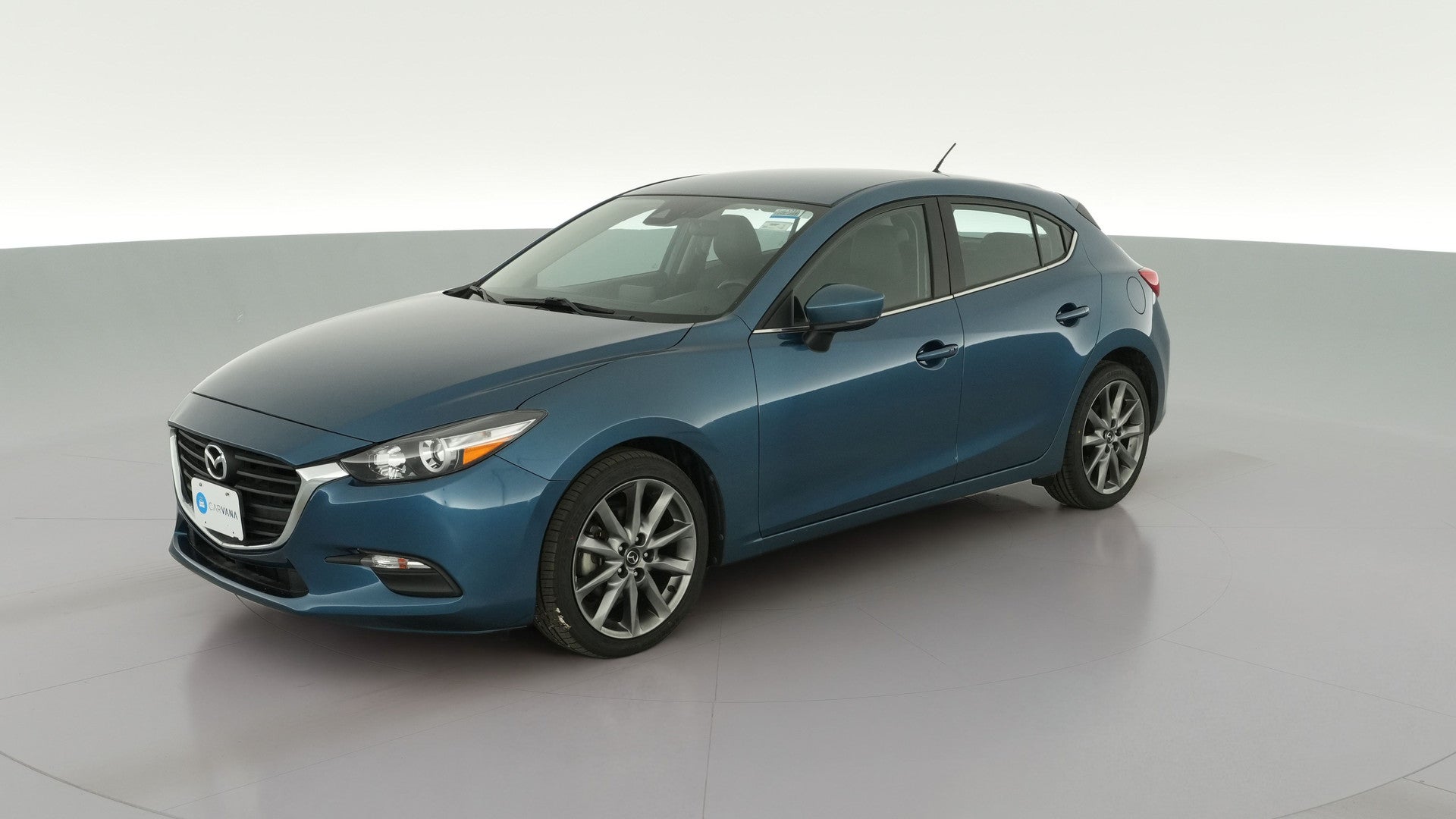 2018 MAZDA MAZDA3 vehicle photo
