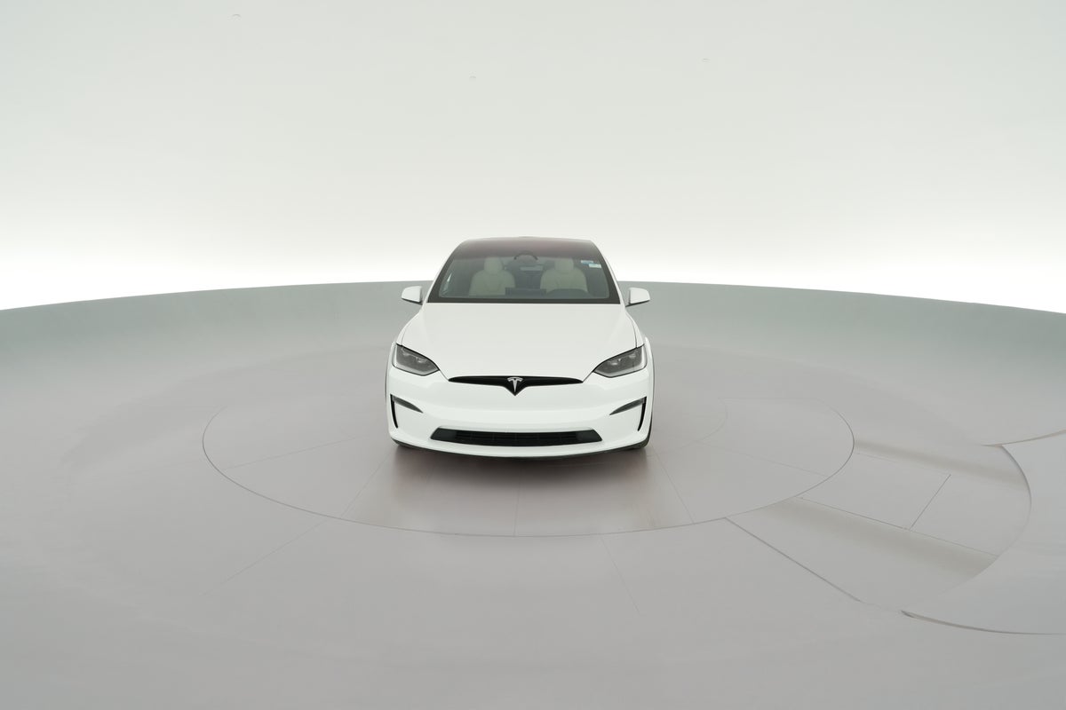 2023 Tesla Model X Long Range in Pearl White Multi-coat — 360° view 1