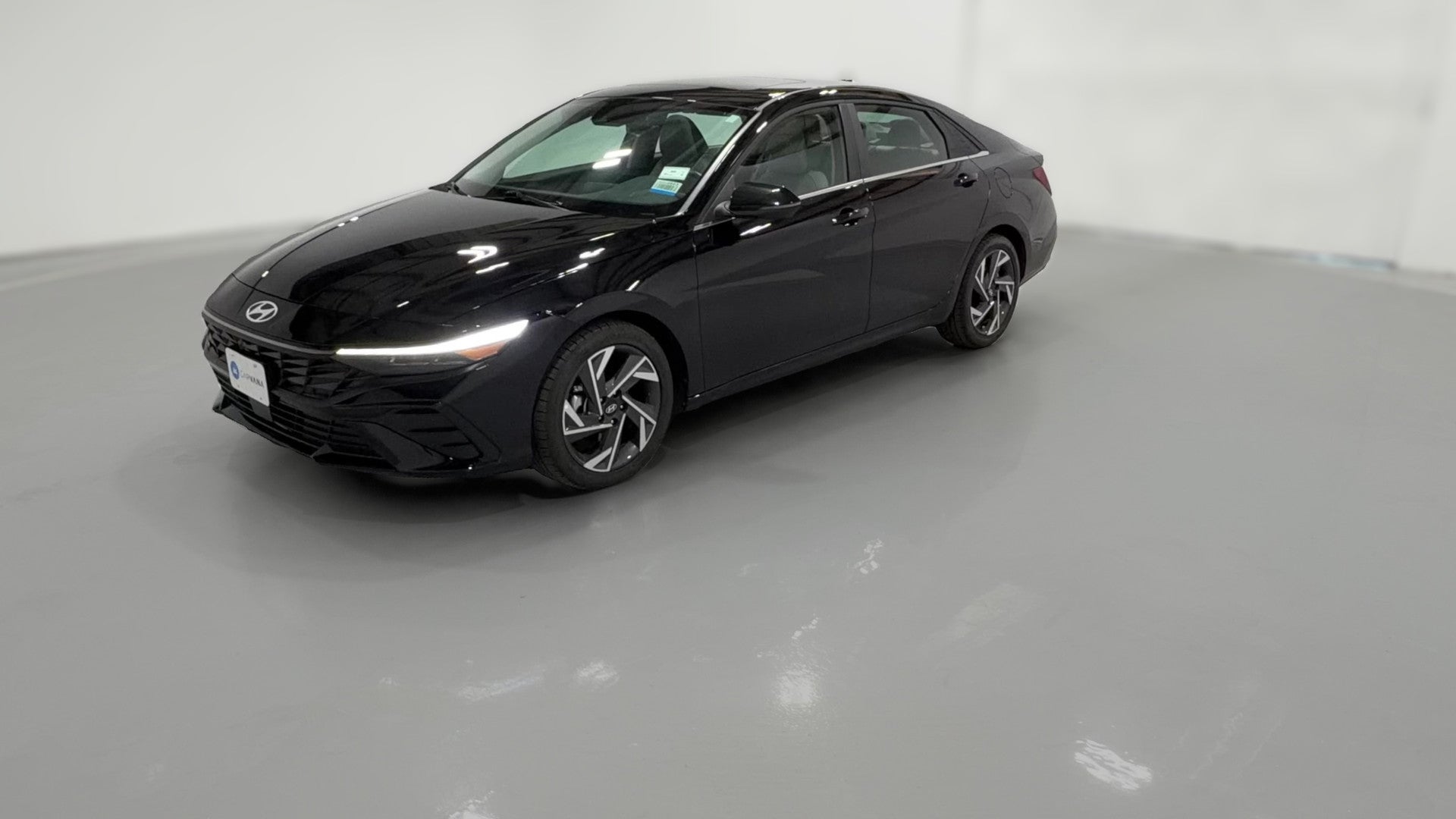 2025 Hyundai Elantra vehicle photo