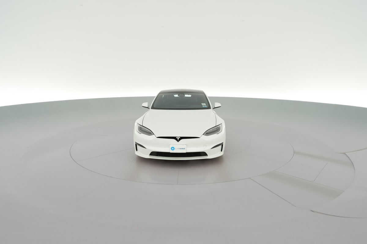 2021 Tesla Model S Long Range in Pearl White Multi-coat — 360° view 1