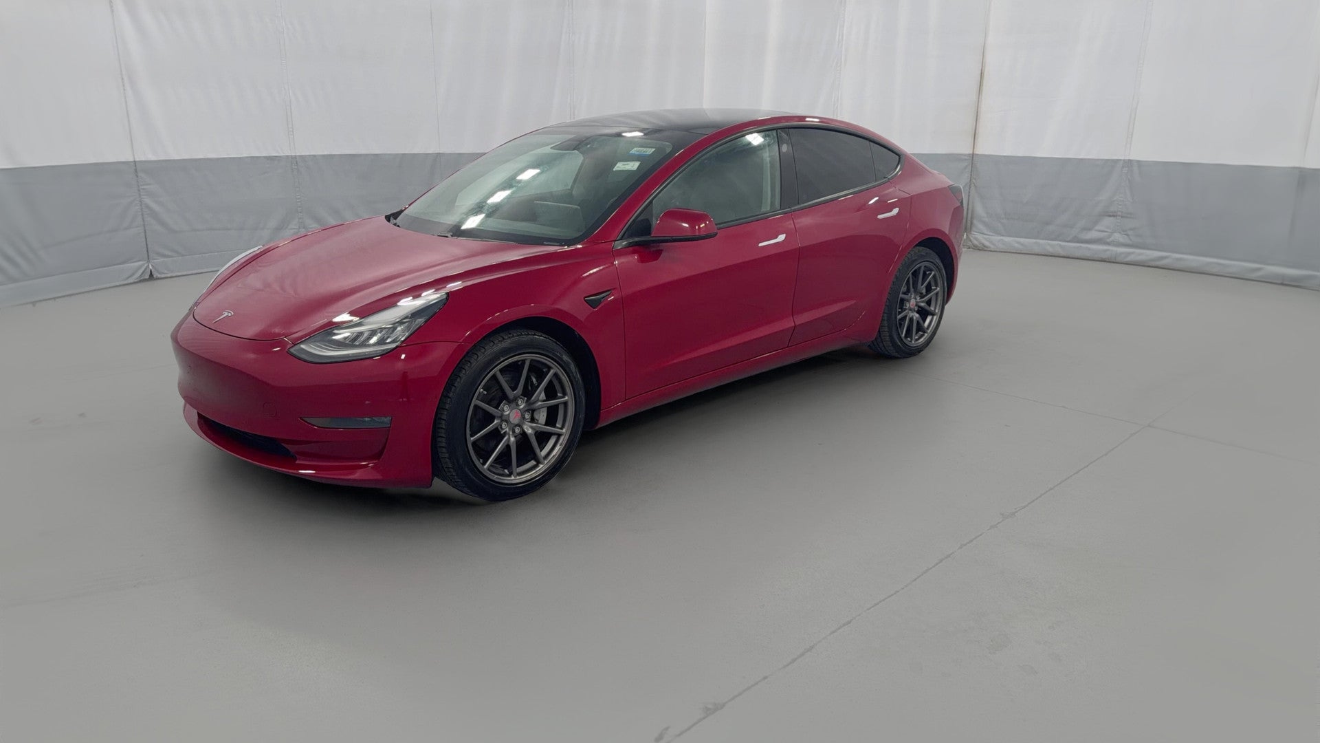 2020 Tesla Model 3 vehicle photo