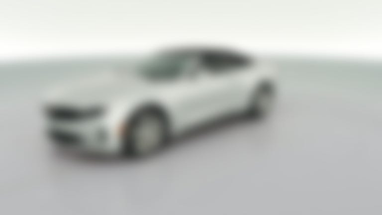 2019 Chevrolet Camaro vehicle photo