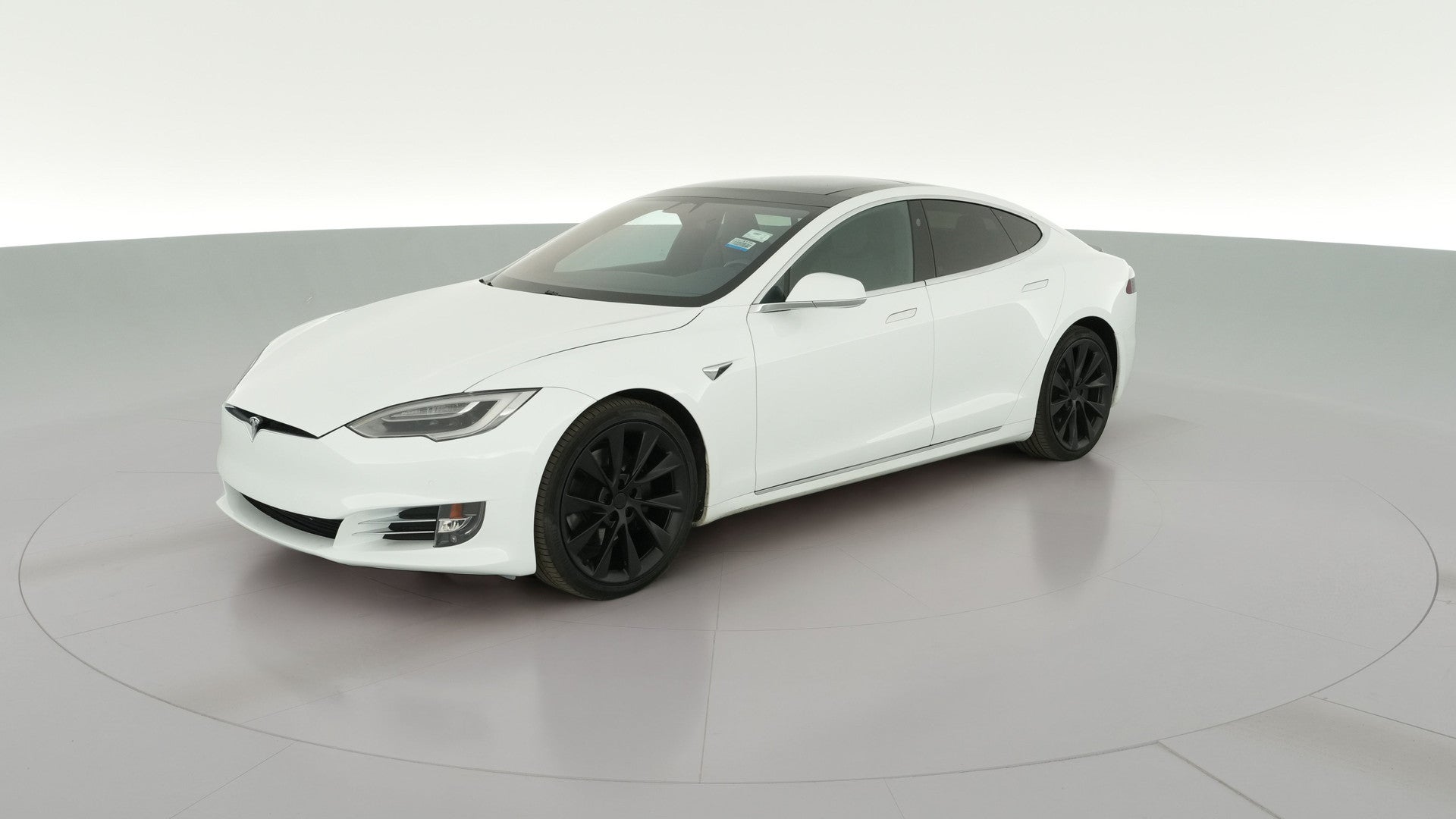 2018 Tesla Model S vehicle photo