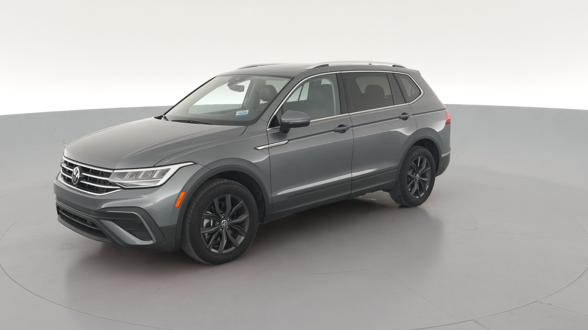 2024 Volkswagen Tiguan vehicle photo