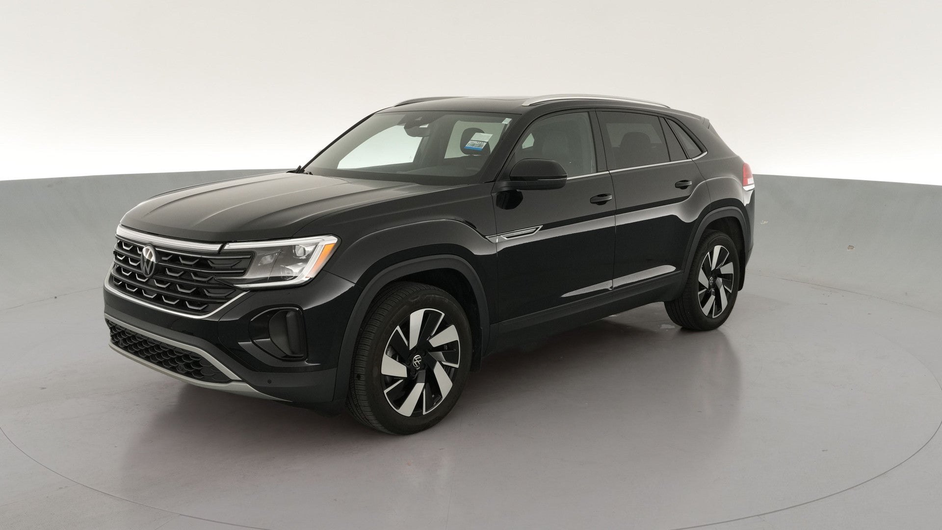 2024 Volkswagen Atlas Cross Sport vehicle photo