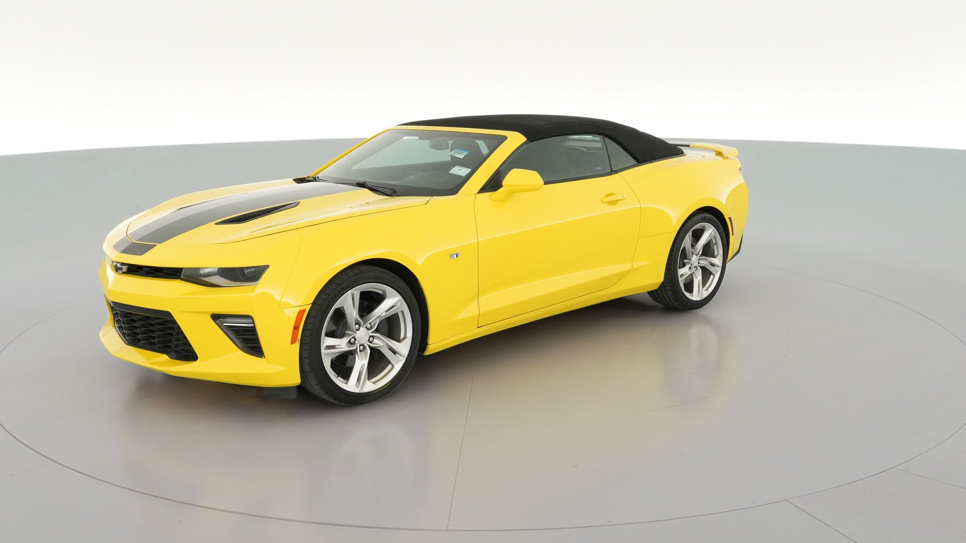 2016 Chevrolet Camaro vehicle photo
