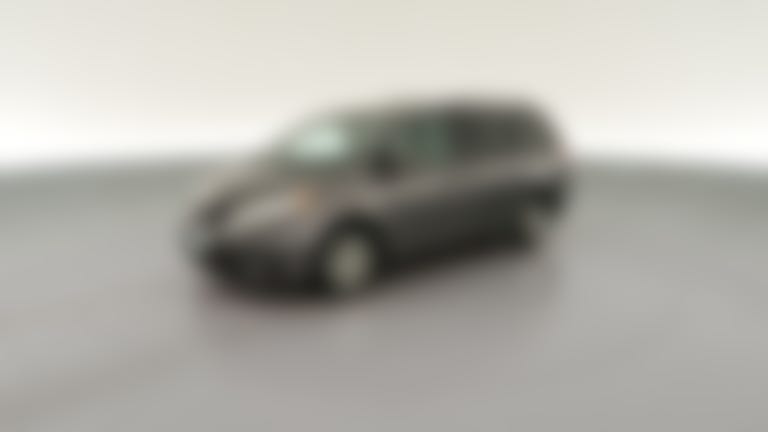 2015 Toyota Sienna vehicle photo