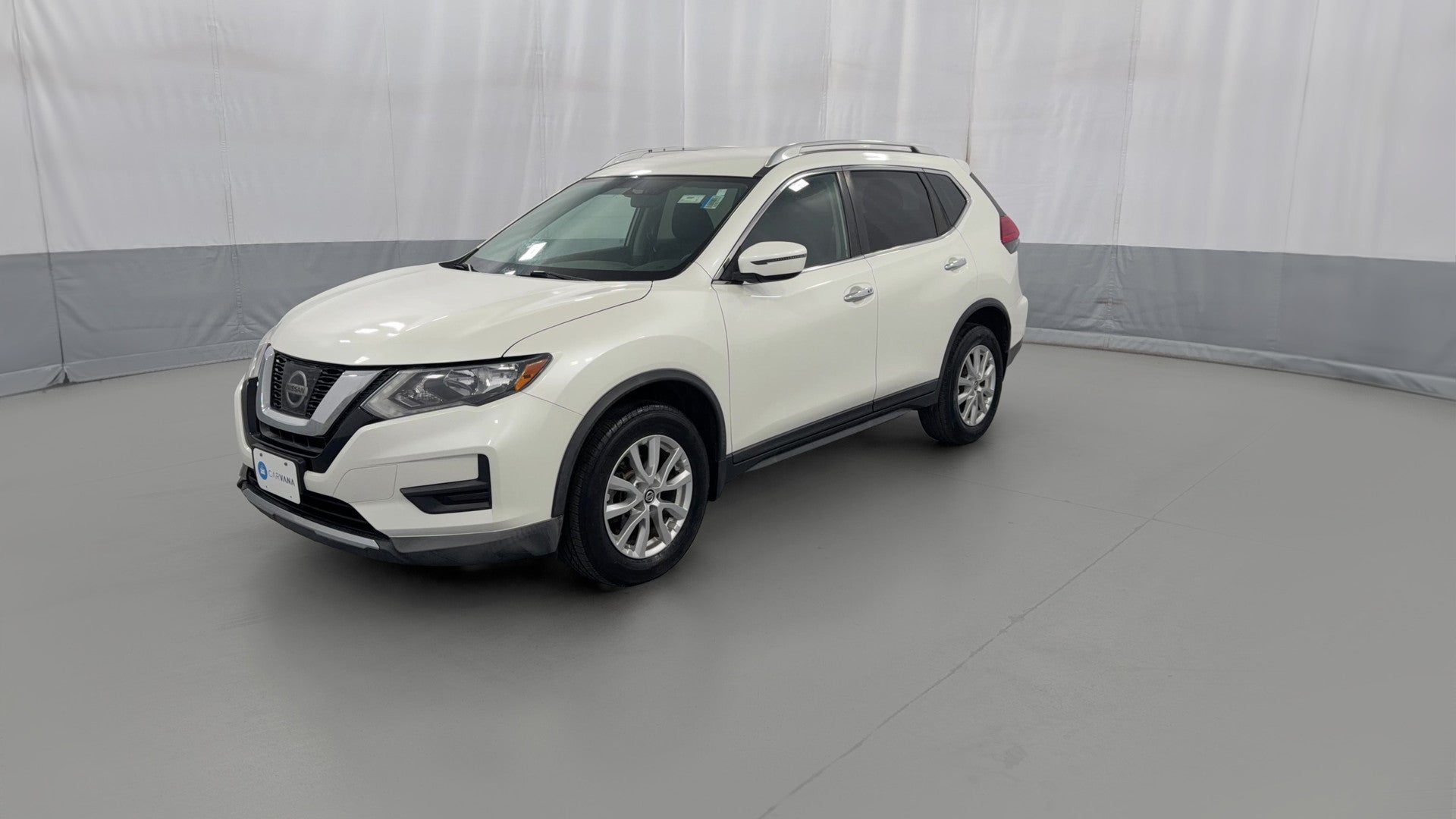 2017 Nissan Rogue vehicle photo