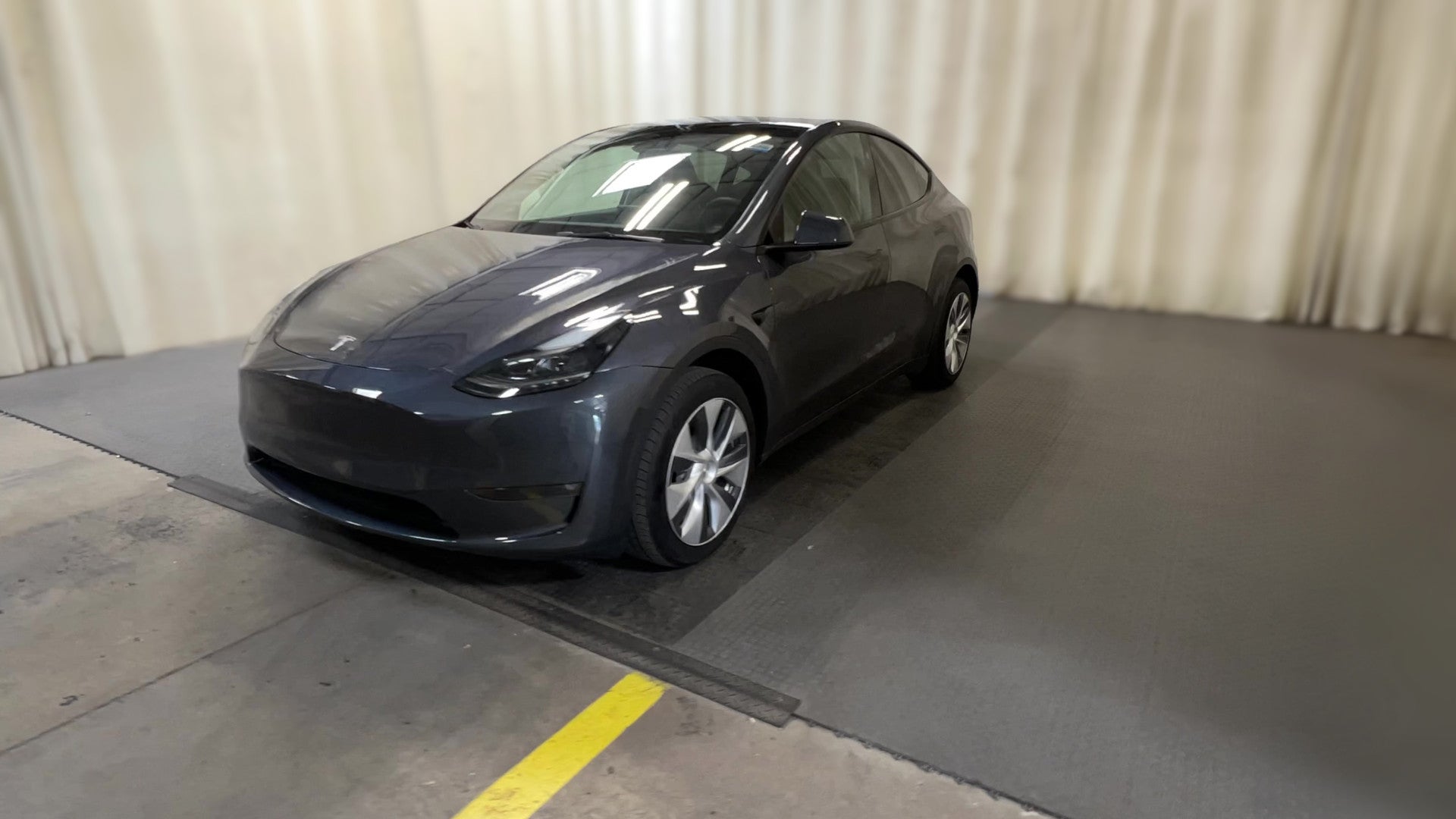 2023 Tesla Model Y vehicle photo