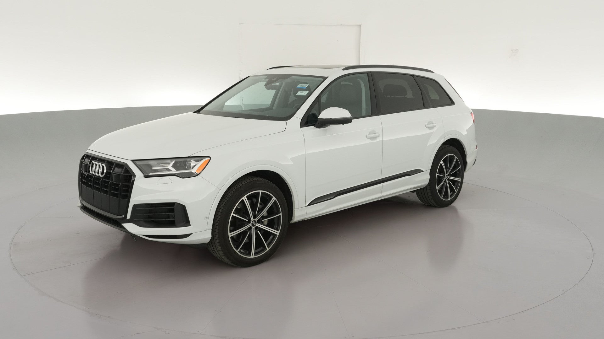 2022 Audi Q7 vehicle photo