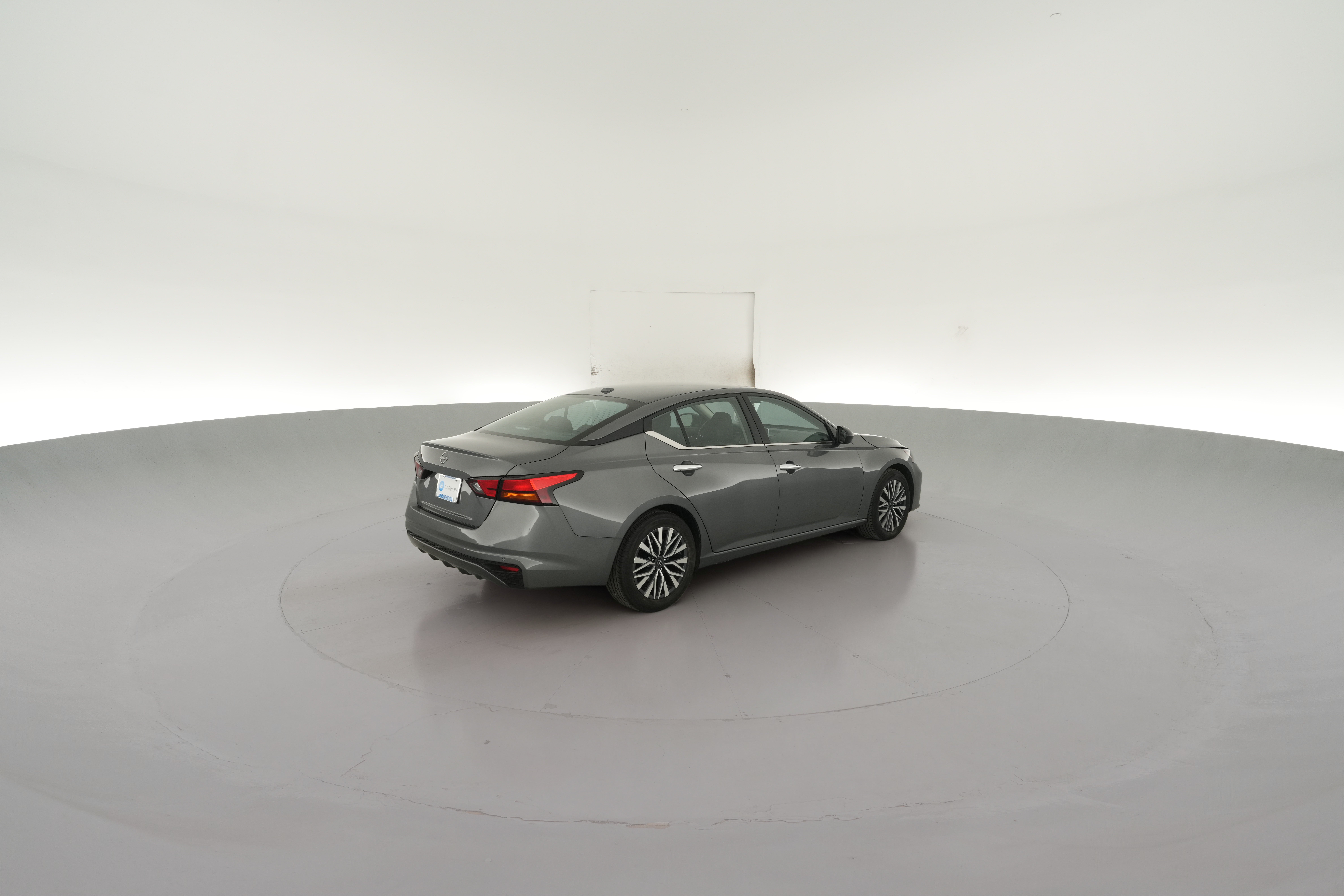 2025 Nissan Altima SV - Photo 32