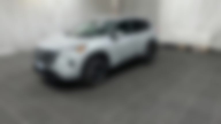 2025 Nissan Rogue vehicle photo