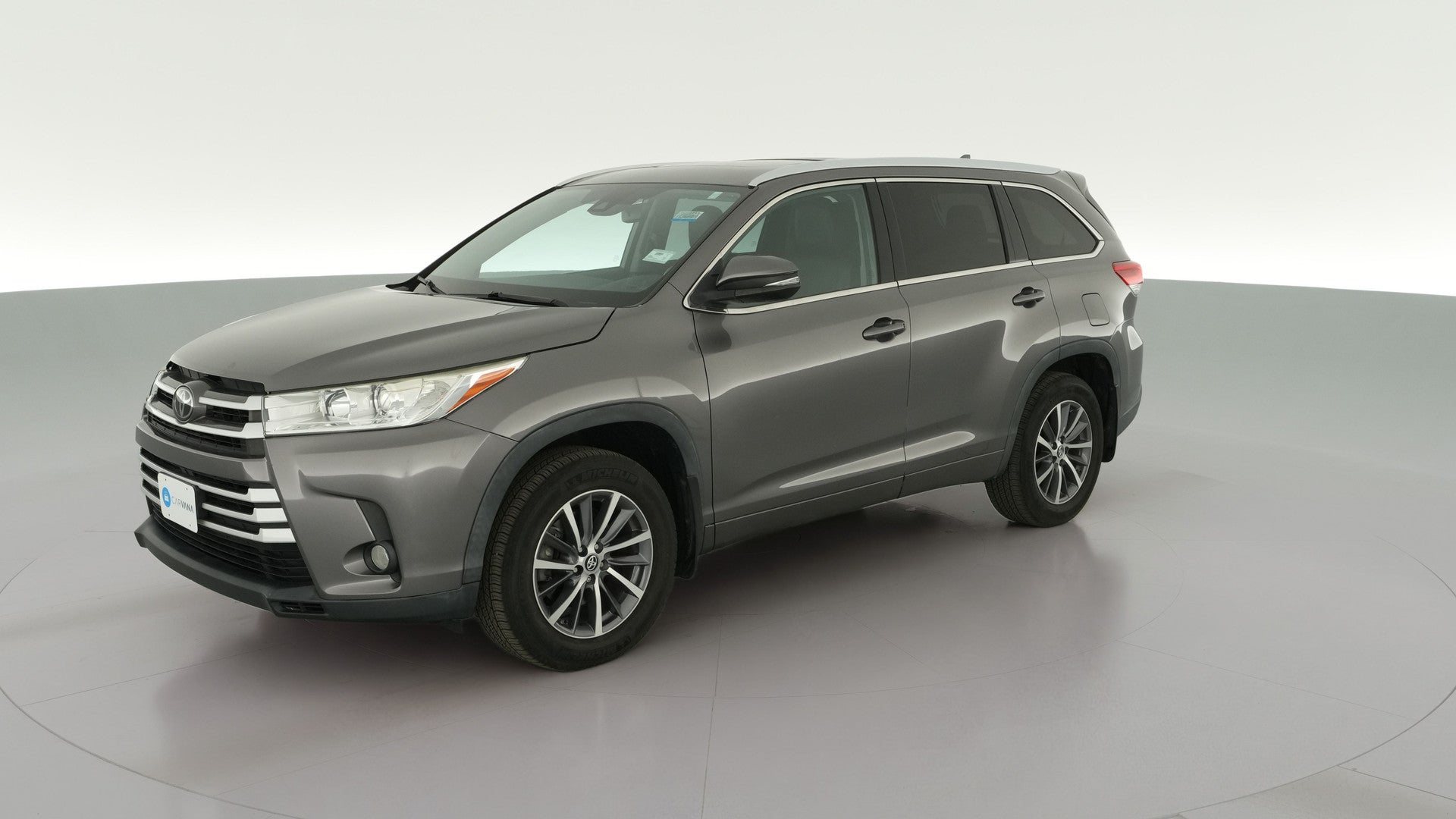 2018 Toyota Highlander vehicle photo