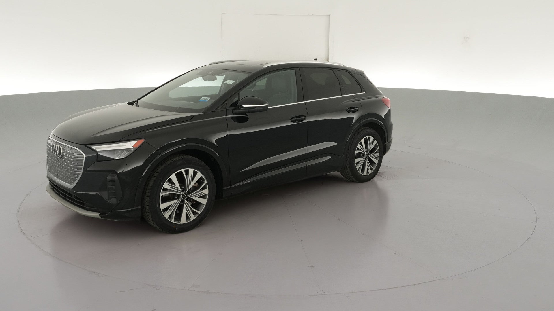 2023 Audi Q4 e-tron vehicle photo