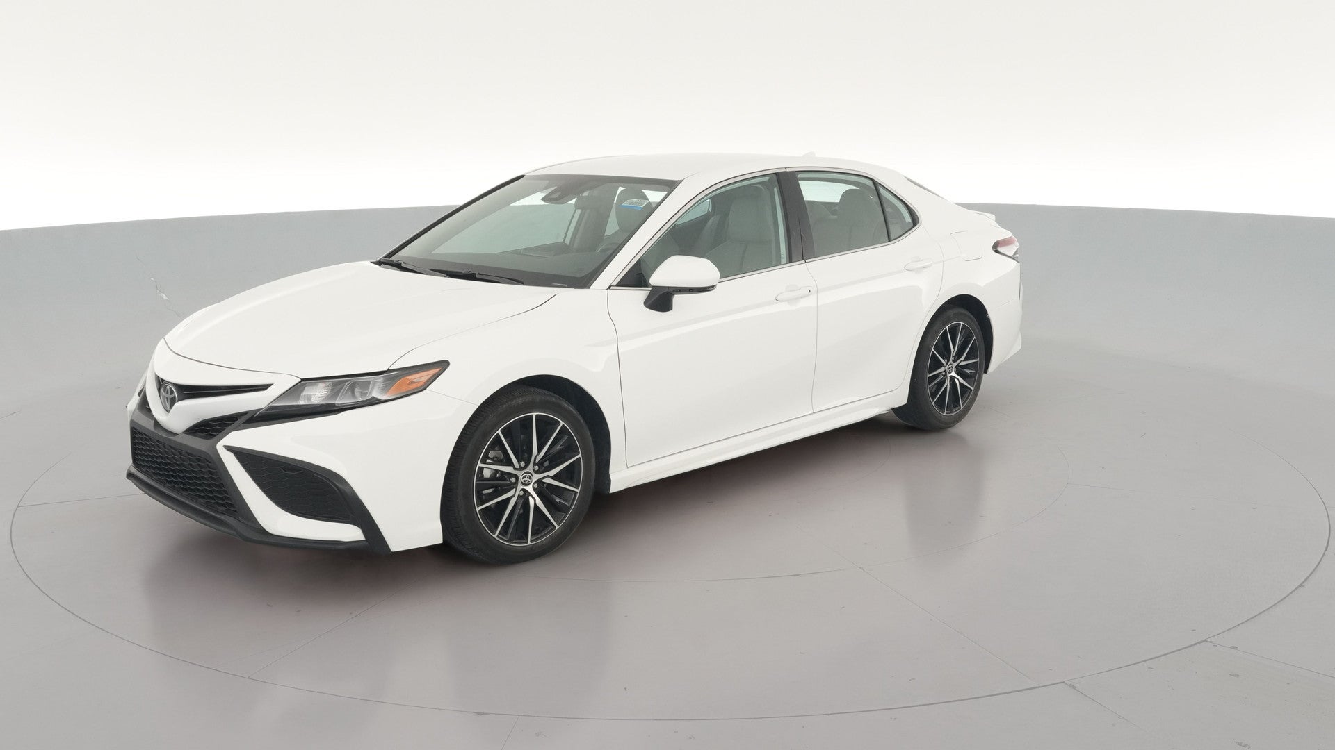 2023 Toyota Camry vehicle photo