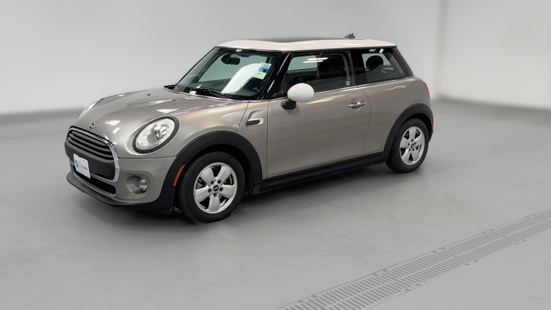 2017 MINI Hardtop 2 Door vehicle photo