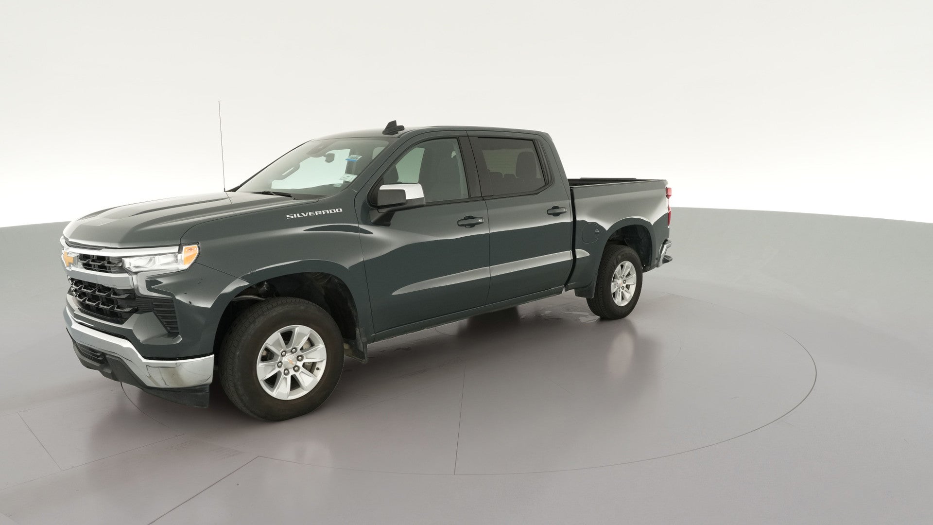 2025 Chevrolet Silverado 1500 Crew Cab vehicle photo