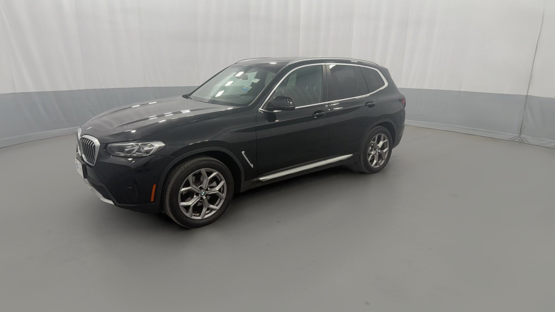 2023 BMW X3 vehicle photo