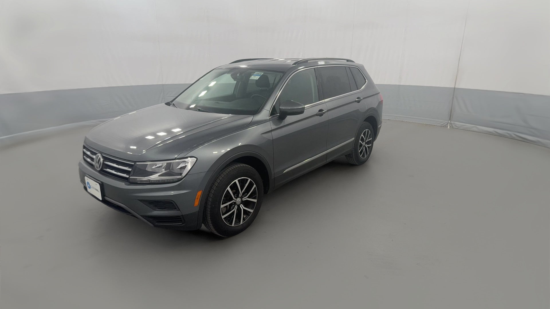 2021 Volkswagen Tiguan vehicle photo