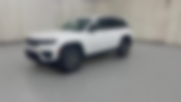 2027 Jeep Grand Cherokee vehicle photo