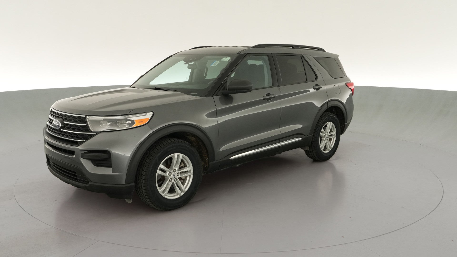 2023 Ford Explorer vehicle photo