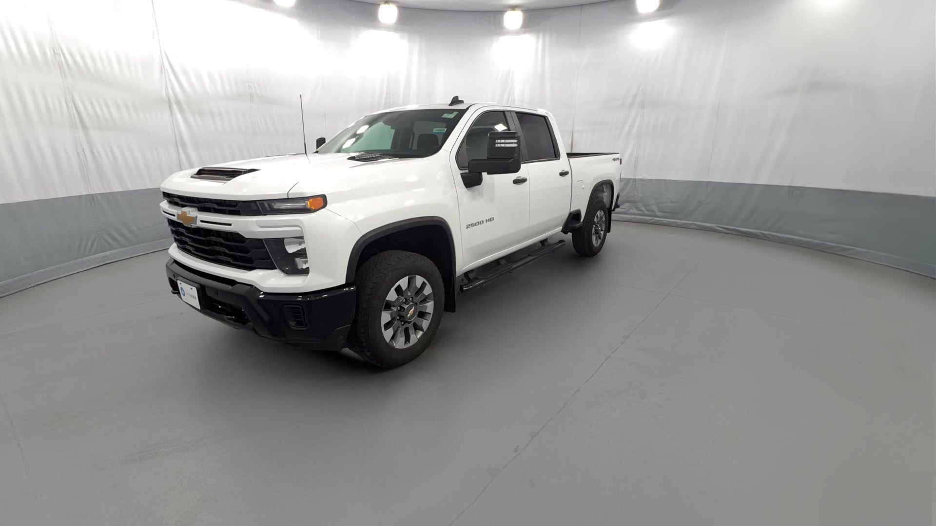 2026 Chevrolet Silverado 2500 HD Crew Cab vehicle photo