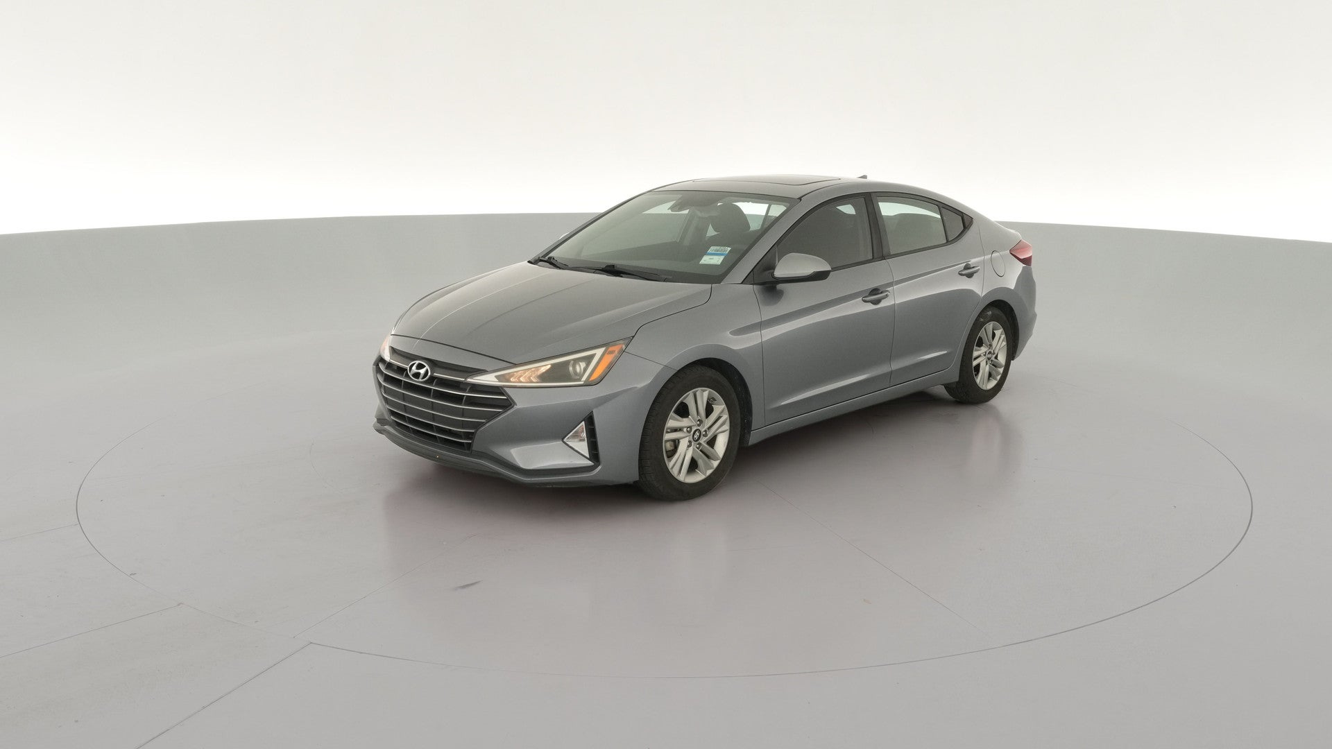 2019 Hyundai Elantra vehicle photo