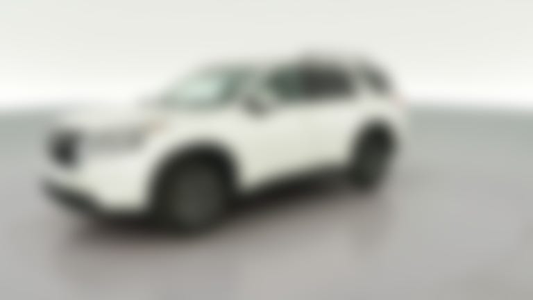 2024 Nissan Pathfinder vehicle photo