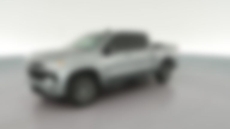 2025 Chevrolet Silverado 1500 Crew Cab vehicle photo