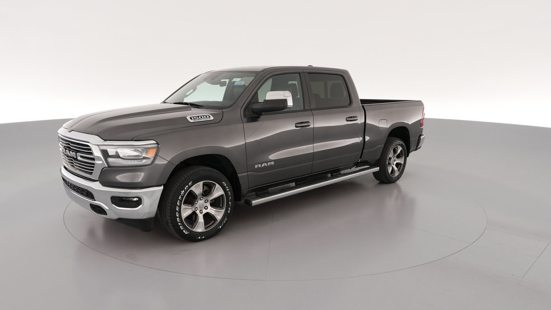 2023 Ram 1500 Crew Cab vehicle photo
