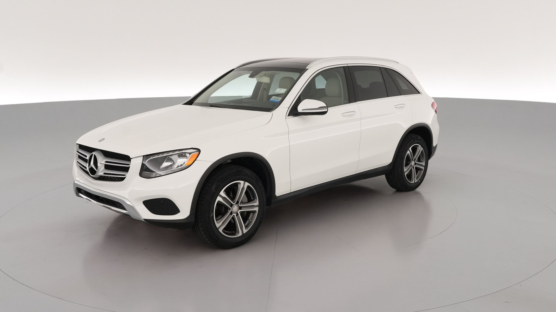 2017 Mercedes-Benz GLC vehicle photo