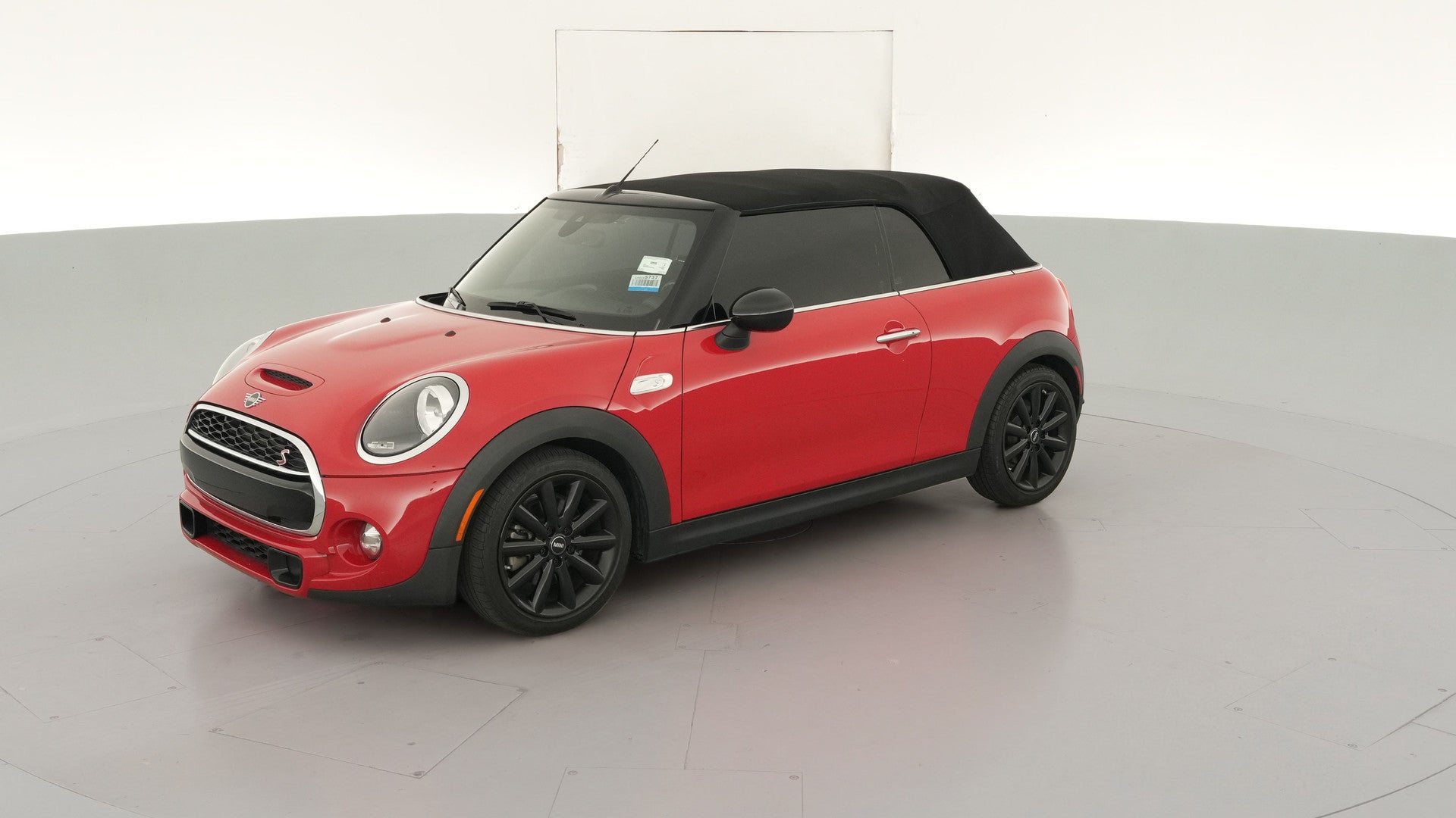 2019 MINI Convertible vehicle photo