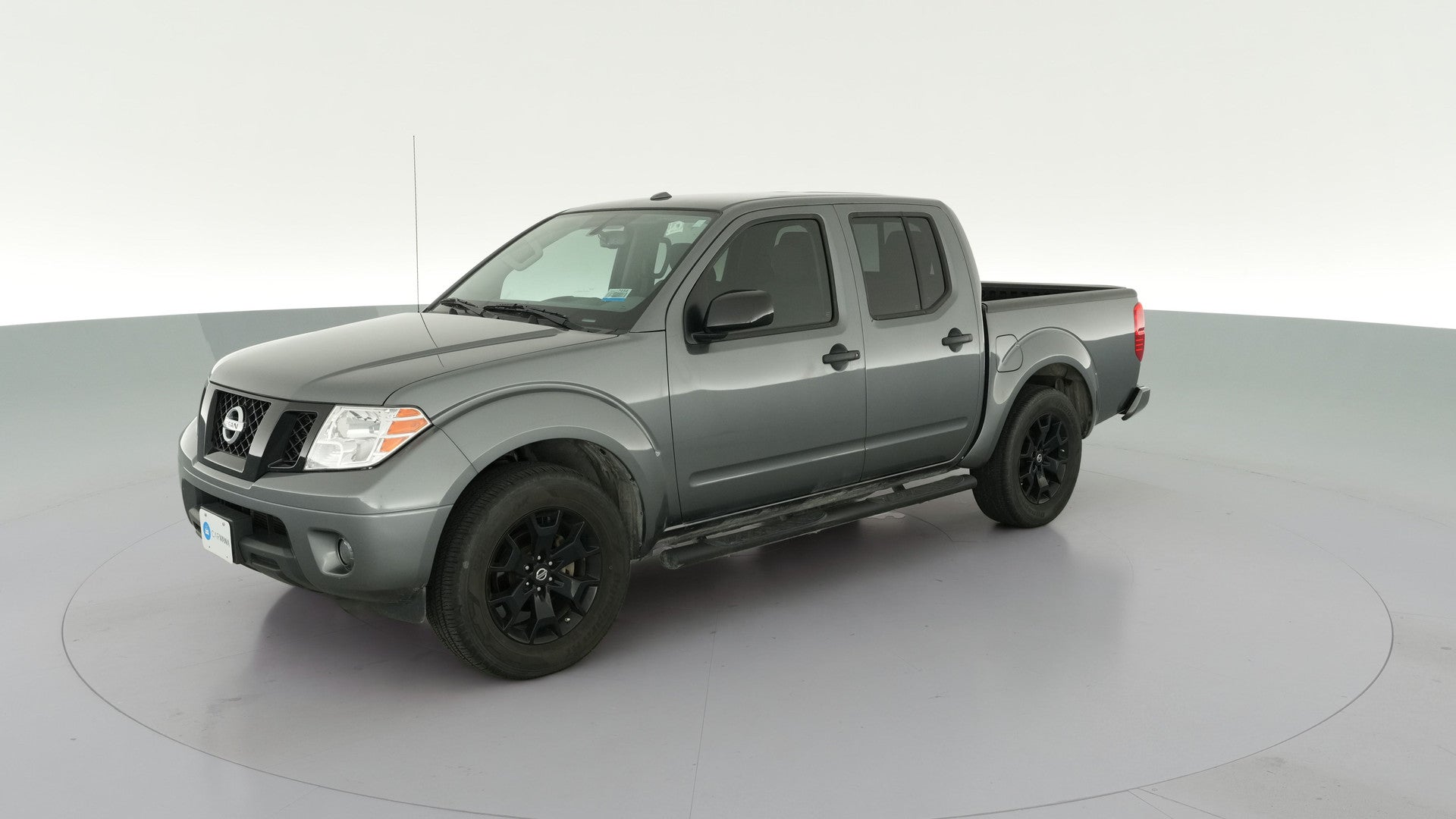 2018 Nissan Frontier Crew Cab vehicle photo