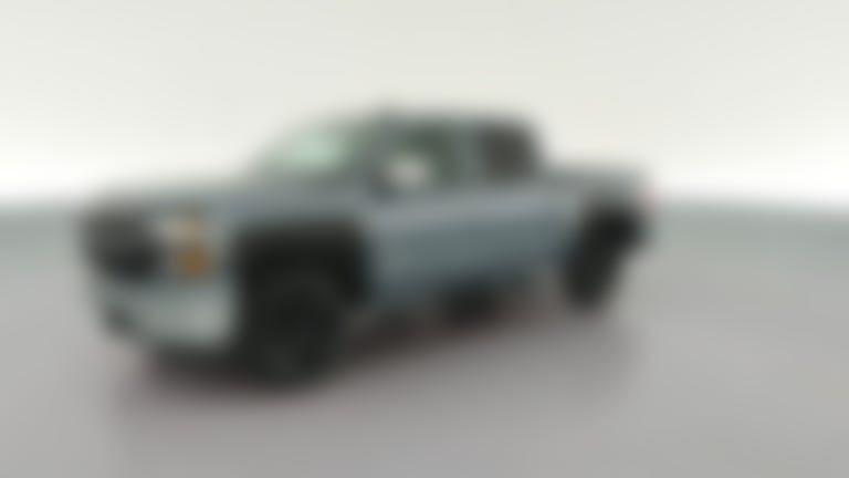 2015 Chevrolet Silverado 1500 Crew Cab vehicle photo