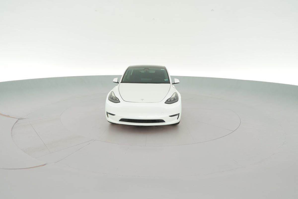 2022 Tesla Model Y Performance All-Wheel Drive in Pearl White — 360° view 1