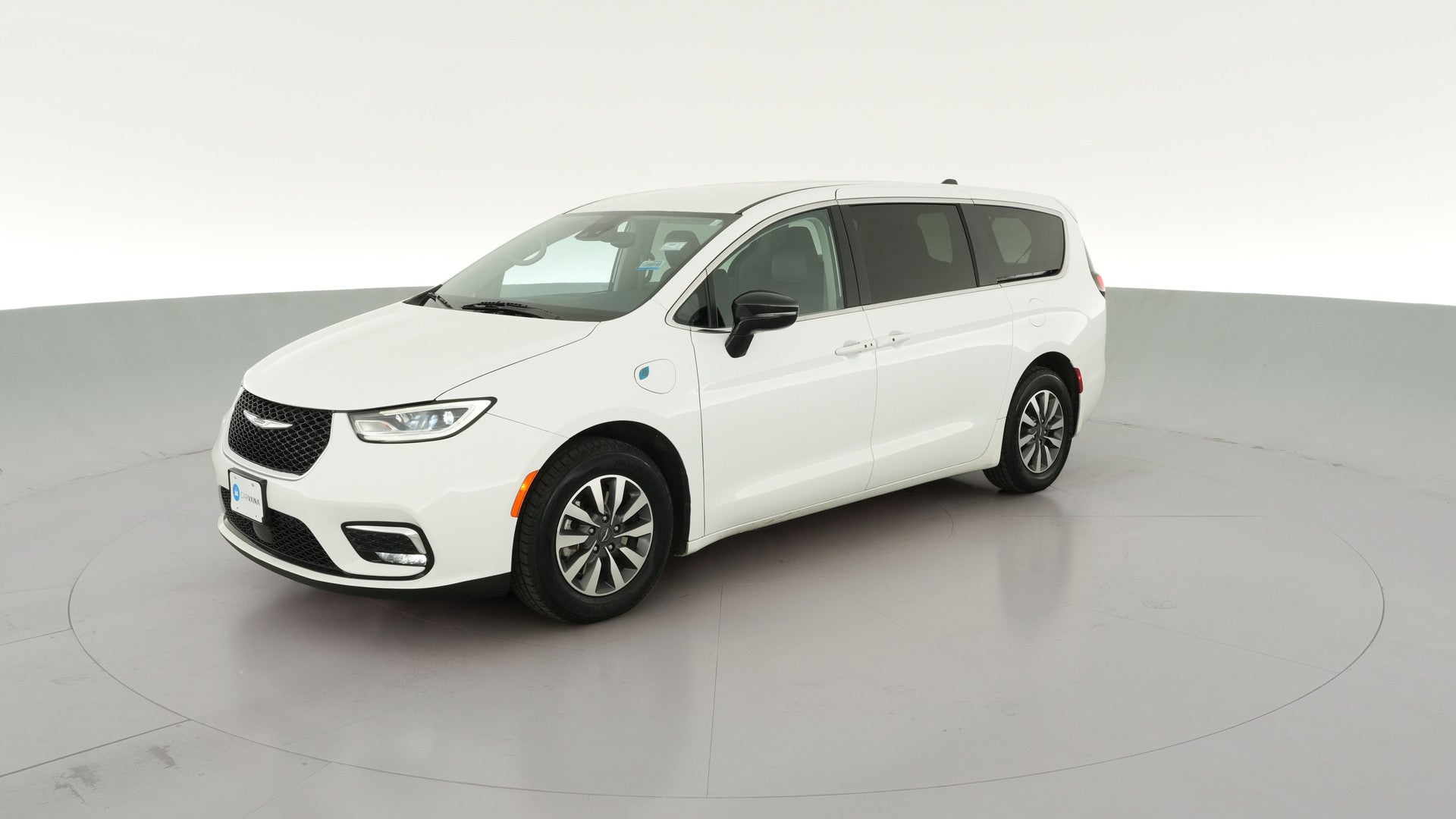 2024 Chrysler Pacifica Hybrid vehicle photo