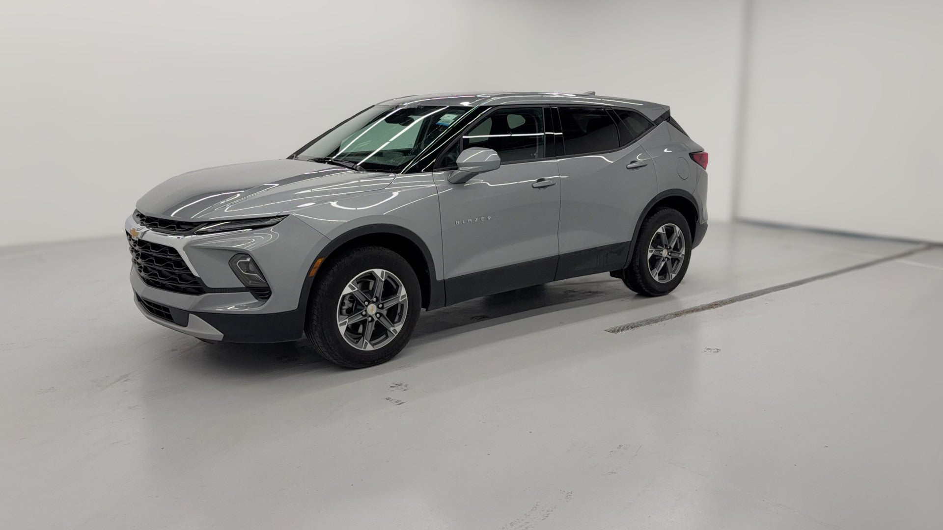 2025 Chevrolet Blazer vehicle photo