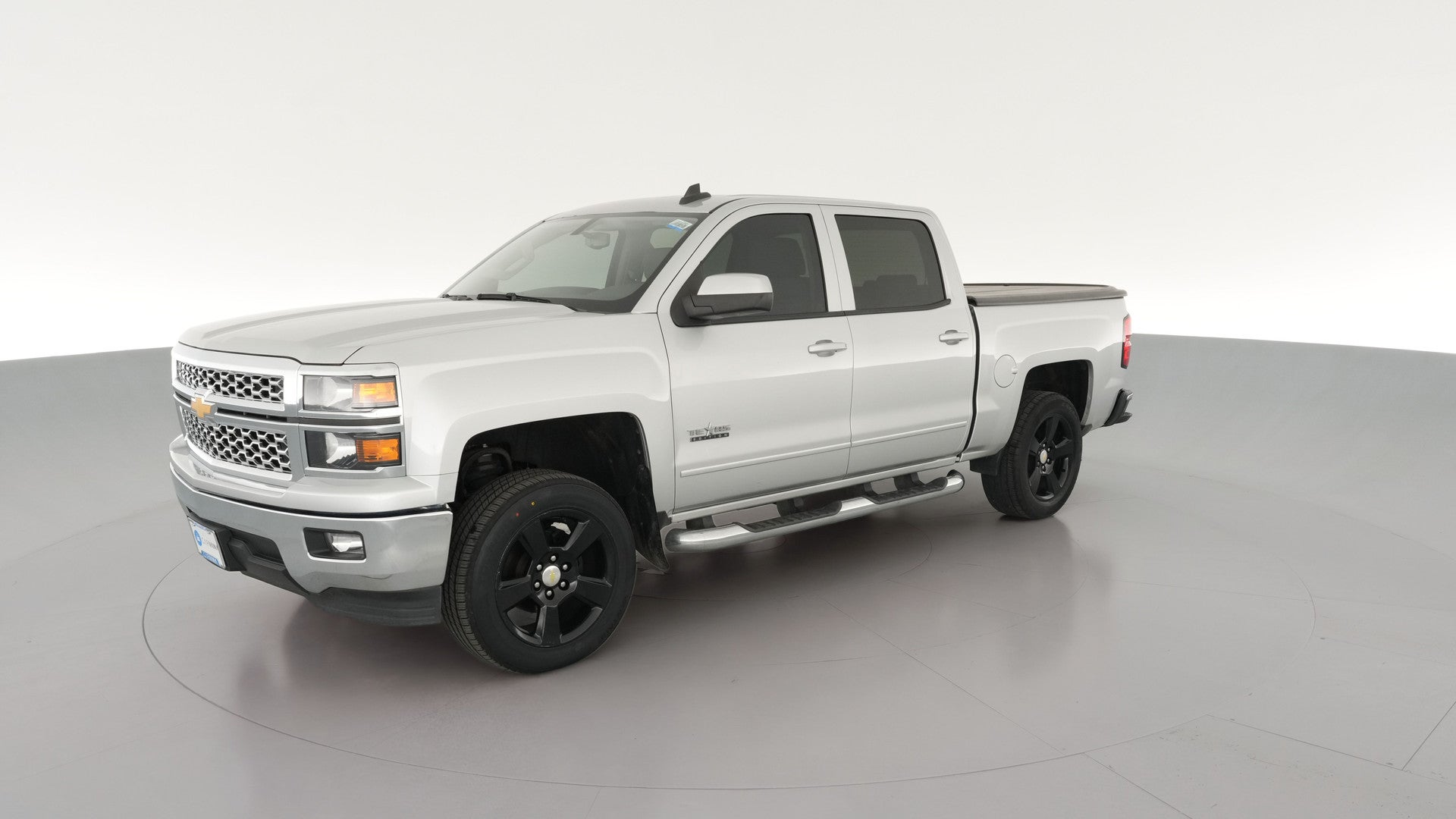 2015 Chevrolet Silverado 1500 Crew Cab vehicle photo