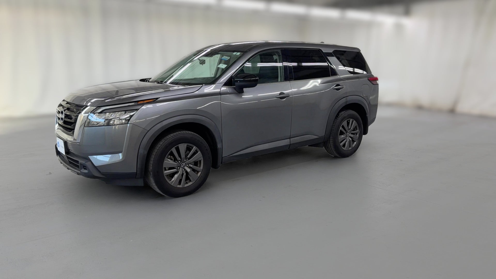 2024 Nissan Pathfinder vehicle photo