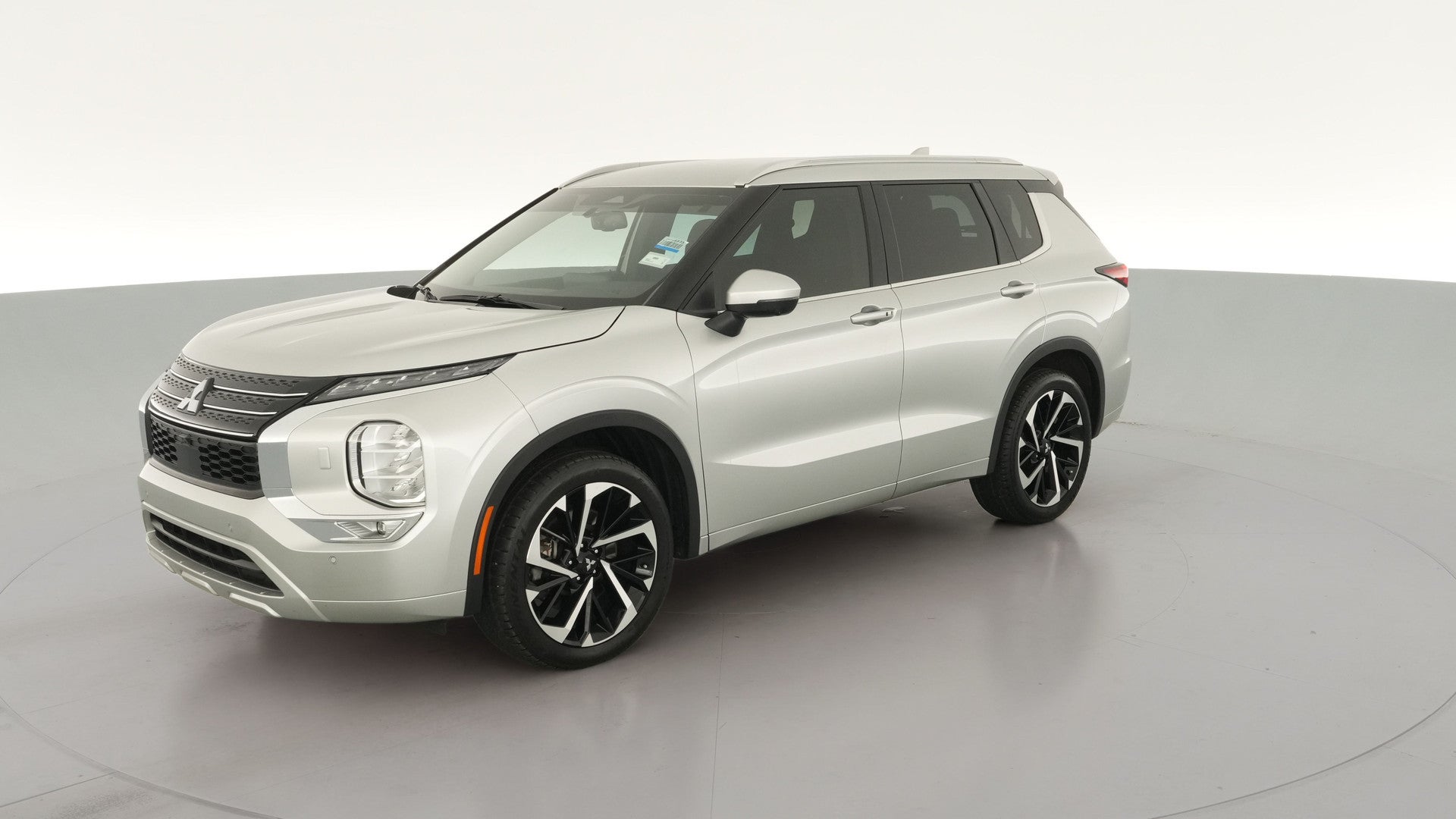 2023 Mitsubishi Outlander vehicle photo