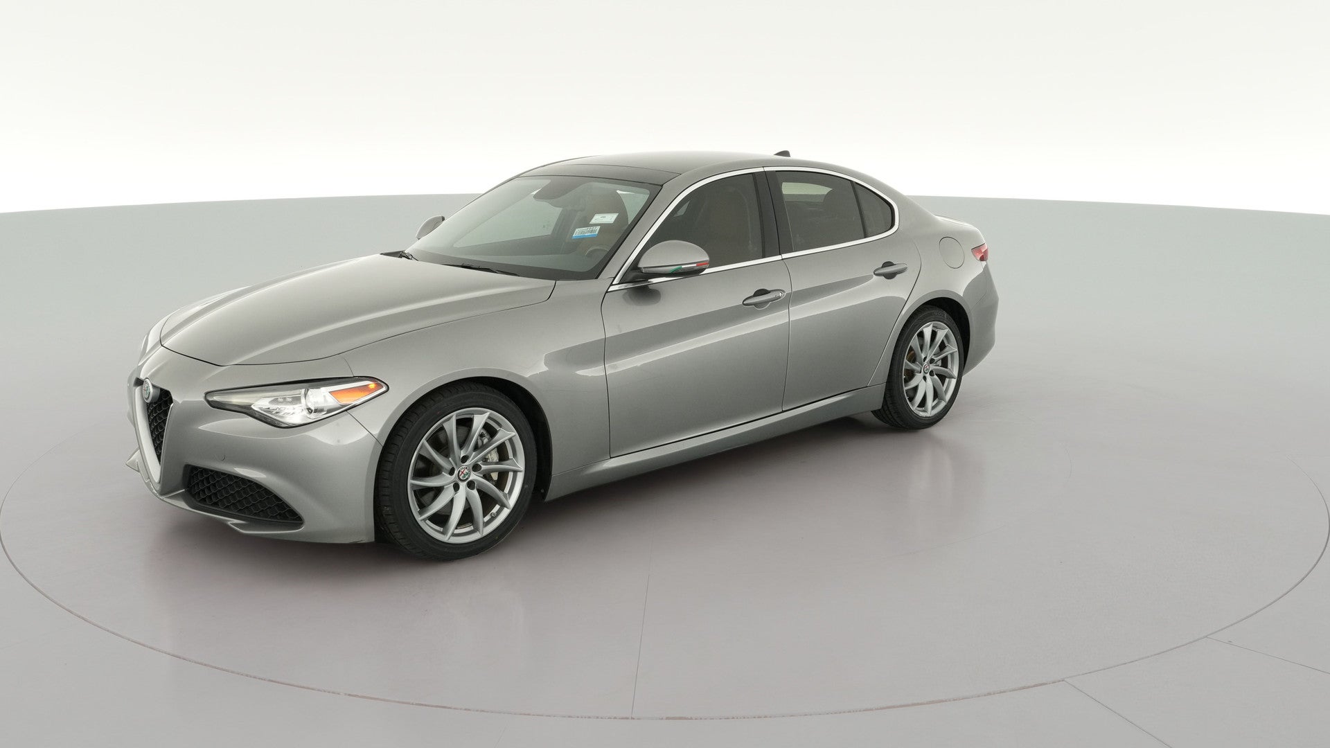 2018 Alfa Romeo Giulia vehicle photo
