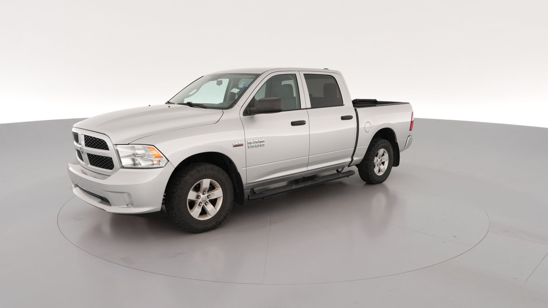 2017 Ram 1500 Crew Cab vehicle photo