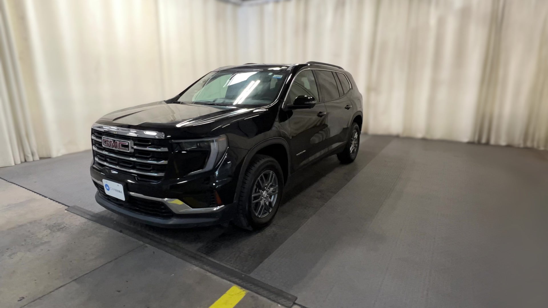2025 GMC Acadia vehicle photo