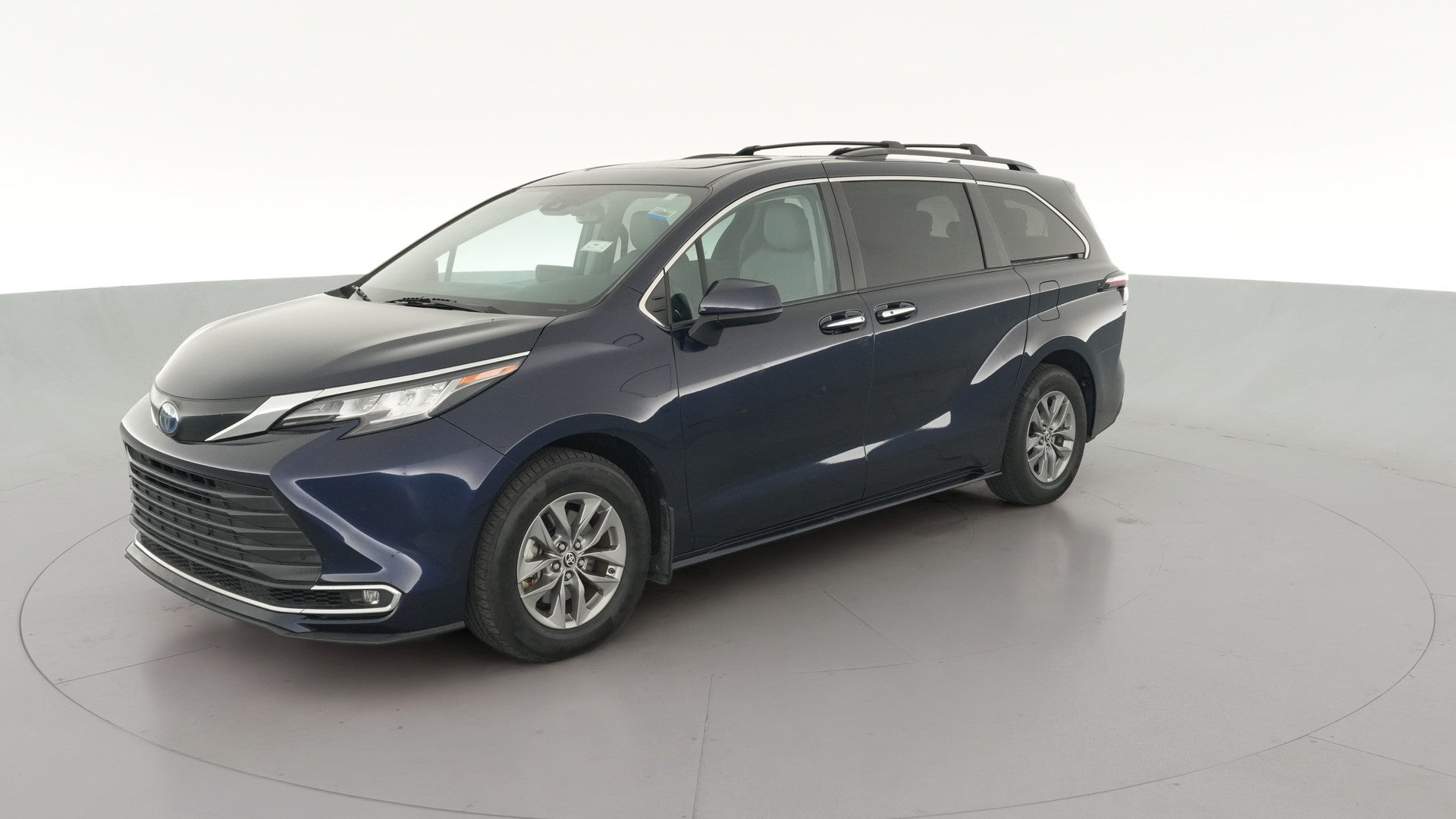 2023 Toyota Sienna vehicle photo