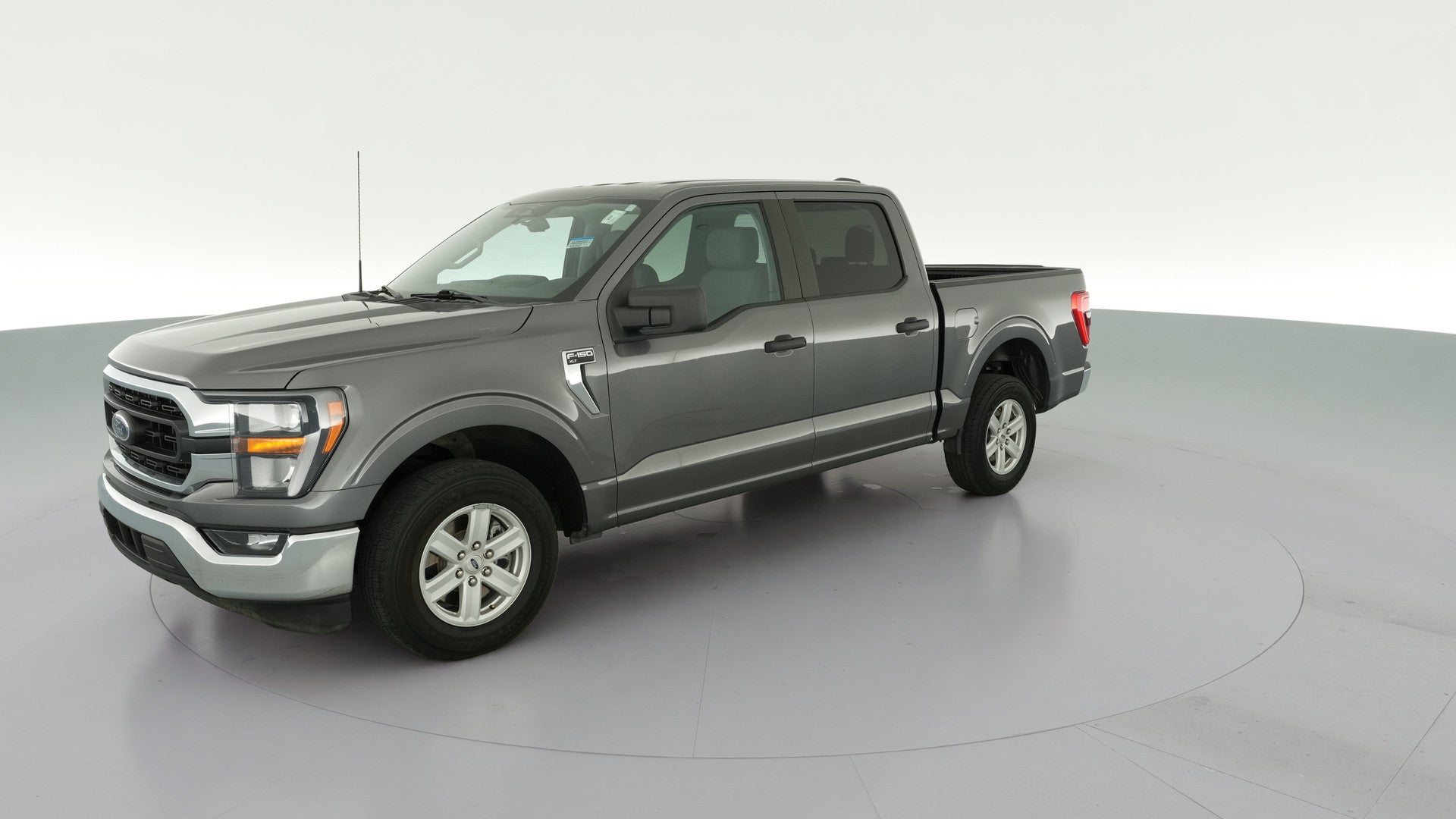 2023 Ford F150 SuperCrew Cab vehicle photo