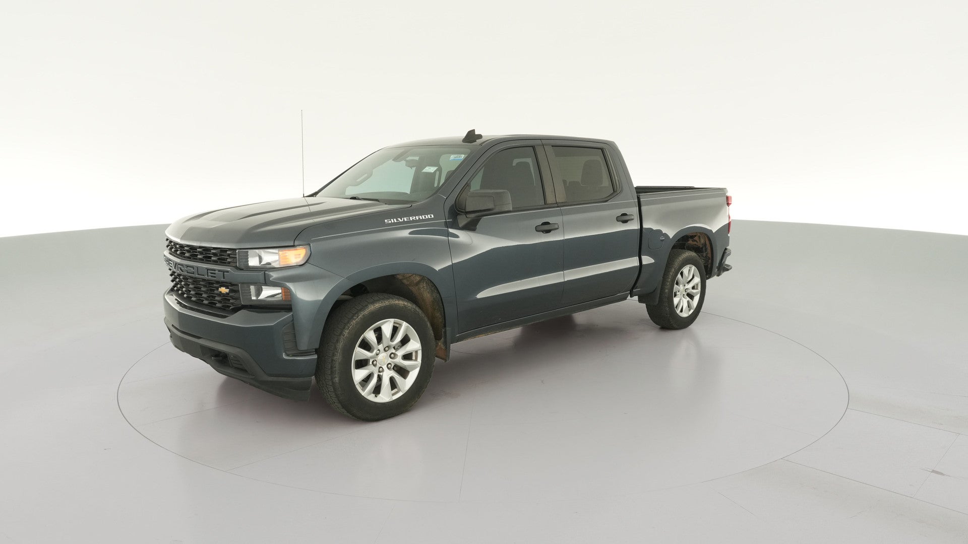 2021 Chevrolet Silverado 1500 Crew Cab vehicle photo