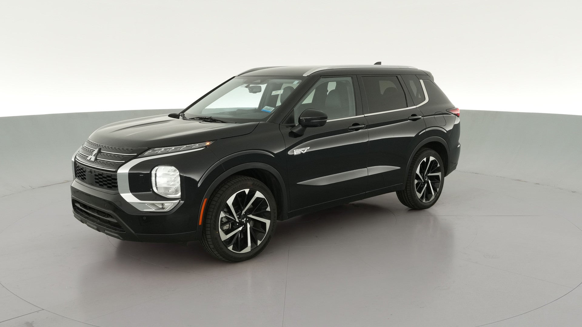 2024 Mitsubishi Outlander PHEV vehicle photo