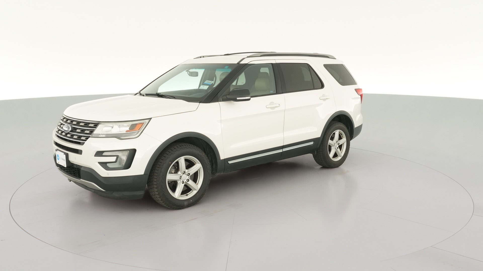 2016 Ford Explorer vehicle photo