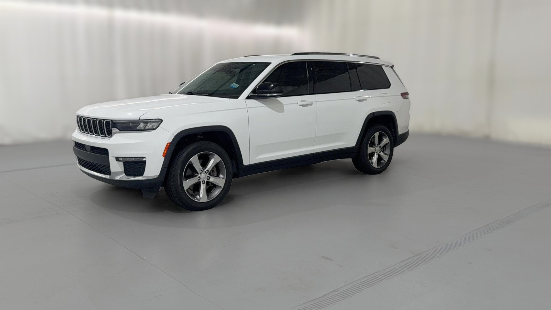 2022 Jeep Grand Cherokee L vehicle photo